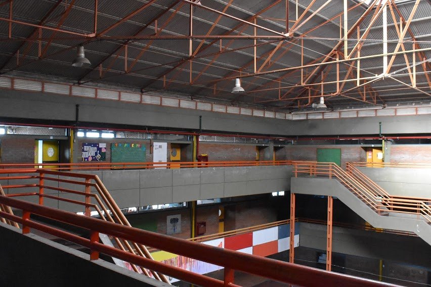 EL MUNICIPIO CONVOCA A LICITACIÓN PRIVADA POR LA ADQUISICIÓN DE UN ASCENSOR HIDRÁULICO PARA EL EDIFICIO DE LOS COLEGIOS SECUNDARIOS