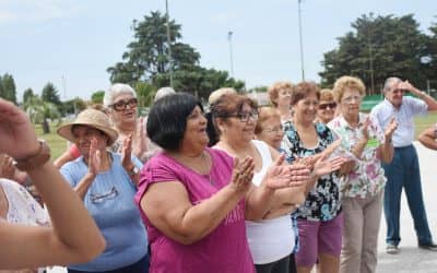 Se realizó la primera choripaneada en la colonia de adultos mayores