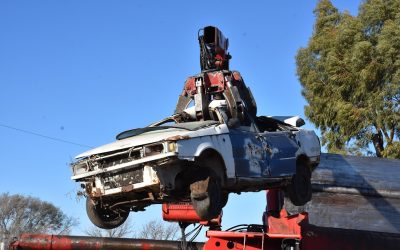 EL MUNICIPIO COMENZÓ HOY (JUEVES) CON LAS TAREAS DE COMPACTACIÓN DE 300 MOTOS Y 60 AUTOMÓVILES, QUE SE ACUMULARON EN EL DEPÓSITO MUNICIPAL