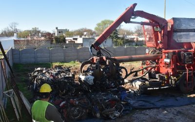 COMPACTACIÓN DE VEHÍCULOS: SE RECAUDARON MÁS DE 300 MIL PESOS QUE SERÁN DESTINADOS A GENAP