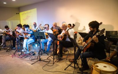 CONCIERTO DE LA ORQUESTA DE GUITARRAS TRENQUELAUQUENSES, EL CORO VOLVER Y ESTUDIANTES DE GUITARRA, EL VIERNES (14) EN LA ESCUELA DE MÚSICA