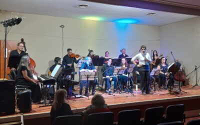 LA ORQUESTA DE TANGO DE LA ESCUELA MUNICIPAL DE MÚSICA DIO ANOCHE (DOMINGO) SU PRIMER CONCIERTO DEL AÑO