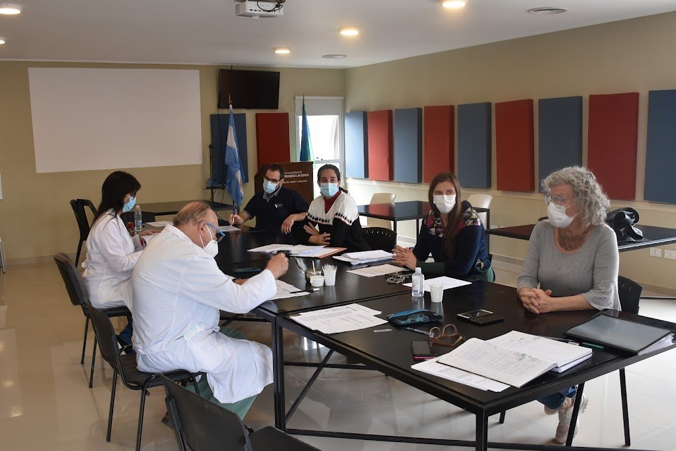 POR CONCURSO, LAS DRAS. SOLEDAD ORTEGA Y LUCIANA BLANCO FUERON ELEGIDAS JEFAS DE RESIDENTES EN MEDICINA GENERAL Y EN PEDIATRÍA