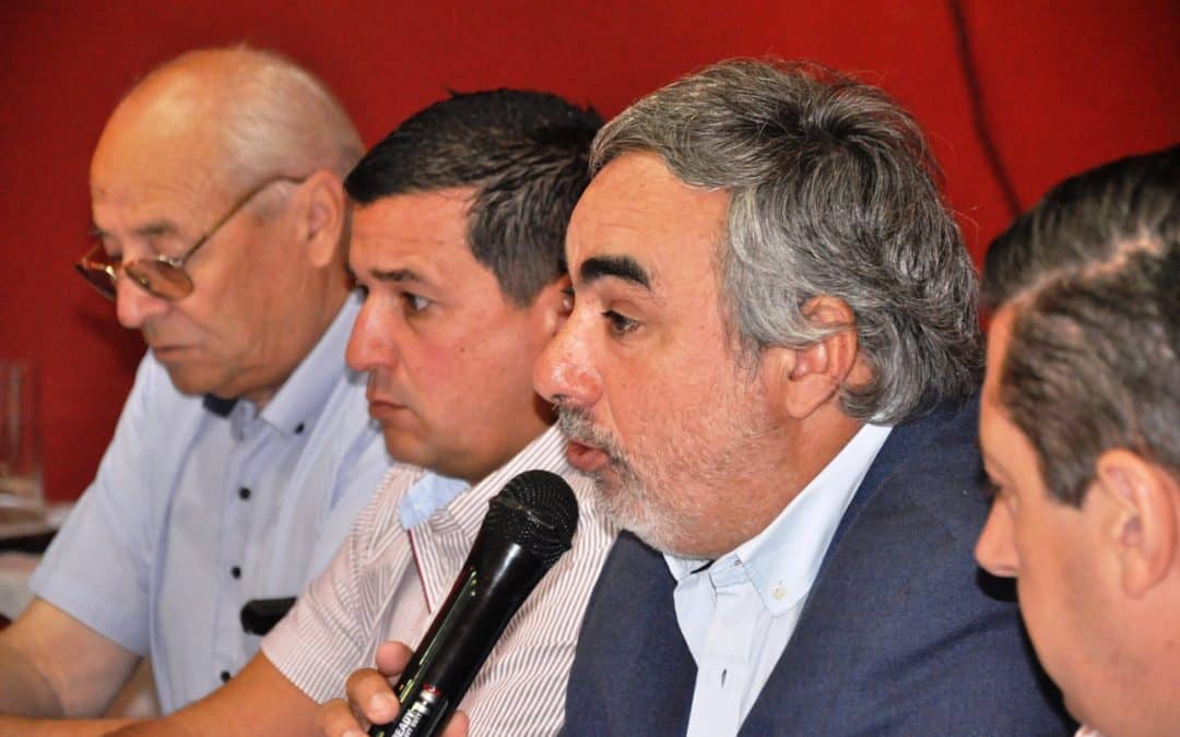 Los vecinos que tengan la red en la vereda ya pueden pedir el servicio