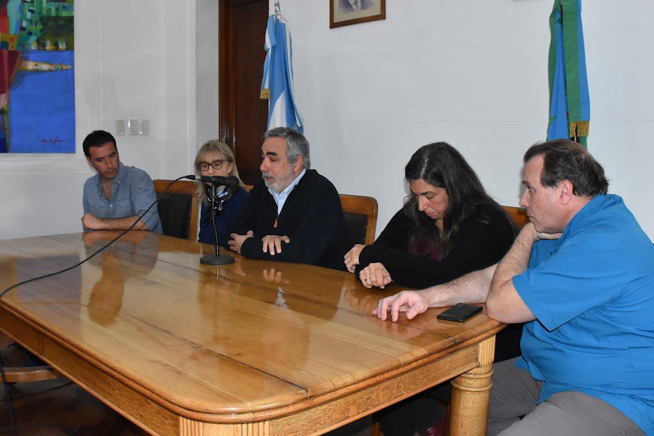 EL INTENDENTE FERNÁNDEZ ANUNCIÓ LA PUESTA EN FUNCIONES DE ALICIA RAMUDO, EN EL ÁREA DE PRODUCCIÓN, Y DE LA DRA. SILVINA SAN JUAN COMO DIRECTORA DE HOSPITAL