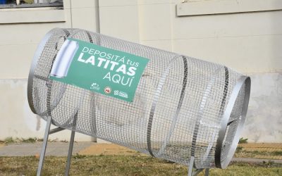 LA MUNICIPALIDAD COLOCÓ DOS CONTENEDORES PARA LA RECEPCIÓN DE LATITAS DE ALUMINIO, UNO EN EL PALACIO MUNICIPAL Y EL OTRO EN CASA DEL NIÑO