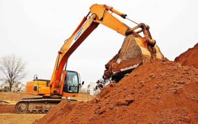 CON EL MOVIMIENTO DE SUELO COMENZÓ LA OBRA DE CONSTRUCCIÓN DE CANILES EN EL FUTURO REFUGIO CANINO