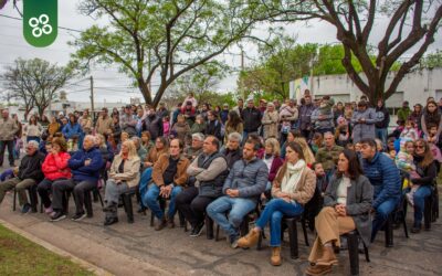 LA CRUZ DEL MISIONERO VOLVIÓ A LA PLAZA BRITÁNICA Y SE EMPLAZARON SEIS MURALES INTERVENIDOS POR ALUMNOS DEL JARDÍN PIMPOLLITOS DEL ROSARIO