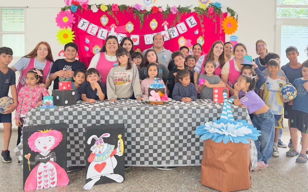 CASA DEL NIÑO CELEBRÓ LOS CUMPLEAÑOS DE NOVIEMBRE JUNTO AL INTENDENTE Y LAS FAMILIAS DE LOS CHICOS
