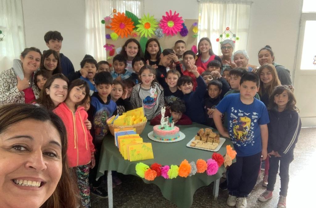 CON JUEGOS, REGALOS Y COSAS RICAS, LOS CHICOS/AS DE CASA DEL NIÑO FESTEJARON LOS CUMPLEAÑOS DEL MES DE OCTUBRE