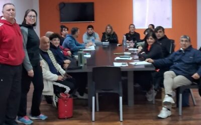 CON AMPLIA CONVOCATORIA COMENZÓ EL CURSO DE ÁRBITRO REGIONAL DE NEWCOM