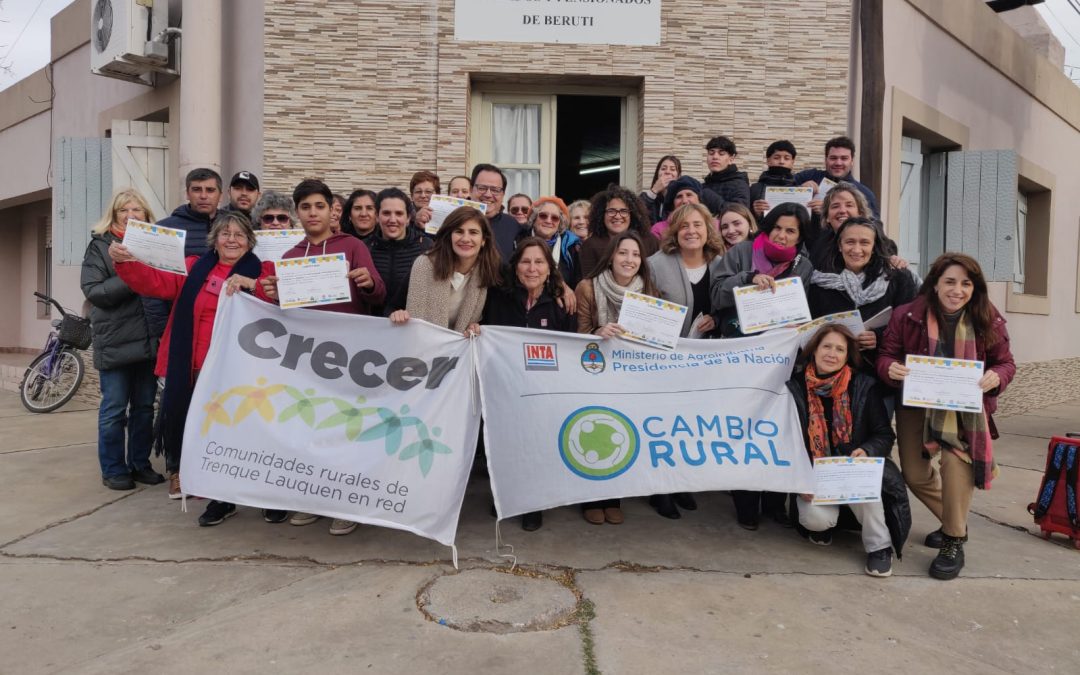 BUENA RESPUESTA DE LOS VECINOS/AS AL CURSO “EL ARTE DE SER ANFITRIÓN” QUE SE DICTÓ EN EL CENTRO DE JUBILADOS DE BERUTI