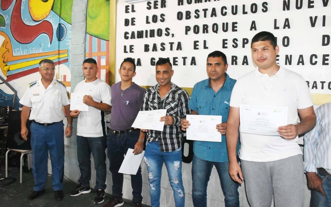 FERNANDEZ: “SIEMPRE HAY UN PORVENIR QUE DEPENDE DE LA EDUCACIÓN PARA SER LIBRES Y SOBERANOS”