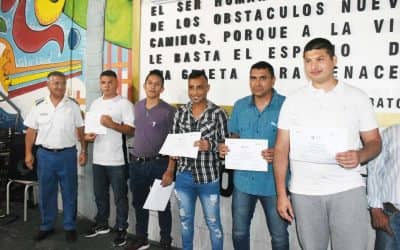 FERNANDEZ: “SIEMPRE HAY UN PORVENIR QUE DEPENDE DE LA EDUCACIÓN PARA SER LIBRES Y SOBERANOS”