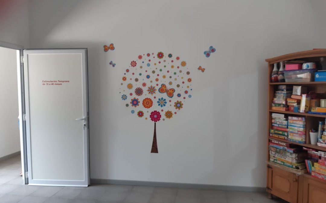 DAMAS ROSADAS DECORARON LOS CONSULTORIOS DEL CENTRO DE REHABILITACIÓN “JORGE ALBERTO BARRACCHIA”