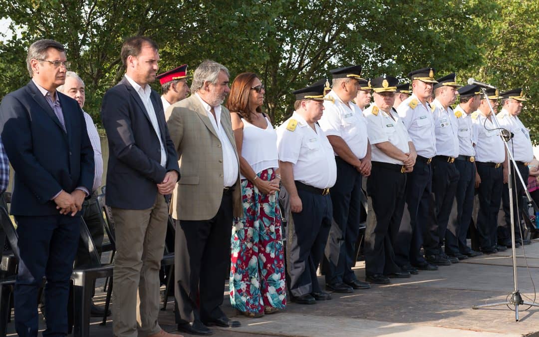 Se realizó el desfile por el 136 aniversario de la Policía