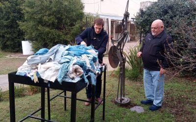 DÍA DE LA BANDERA: LOS ACTOS CONMEMORATIVOS SE INICIARON ESTA MAÑANA (MARTES) CON LA INCINERACIÓN DE BANDERAS DE IZAR EN EL PATIO DEL PALACIO MUNICIPAL