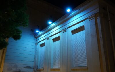 LA MUNICIPALIDAD SE ILUMINÓ DE AZUL TURQUESA PARA CONMEMORAR EL DÍA INTERNACIONAL DE LA DISLEXIA