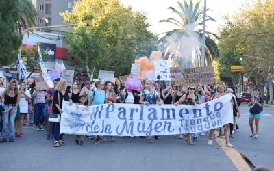 8M: LA TRADICIONAL MARCHA, MÚLTIPLES ACTIVIDADES Y MENSAJES QUE APELARON A LA CONSTRUCCIÓN DE UNA SOCIEDAD MÁS JUSTA E IGUALITARIA ENMARCARON LA JORNADA