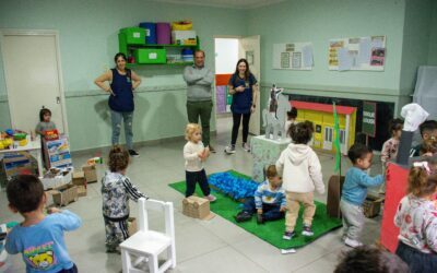 EN EL DÍA DE LOS JARDINES Y DE LAS MAESTRAS JARDINERAS, EL INTENDENTE COMPARTIÓ ACTIVIDADES EN EL JARDÍN MATERNAL “TRAVESURAS”