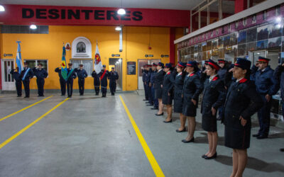 EL INTENDENTE ACOMPAÑÓ EL ACTO OFICIAL POR EL DÍA DEL BOMBERO VOLUNTARIO: SE DESTACÓ LA ENTREGA Y COMPROMISO DE QUIENES INTEGRAN LA INSTITUCIÓN