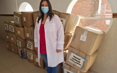 LA FUNDACIÓN GARRAHAN DONÓ AL HOSPITAL MUNICIPAL DR. PEDRO T. ORELLANA 26.000 CAMISOLINES DESCARTABLES