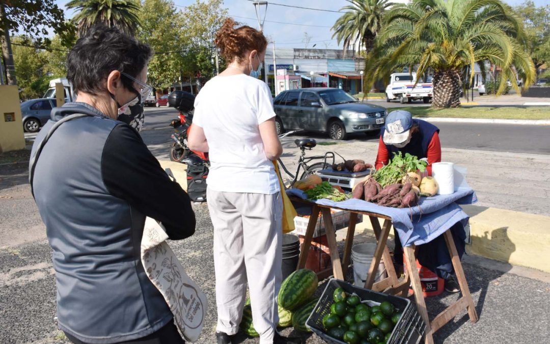 MAÑANA (SÁBADO) HABRÁ FERIA ECOFINES Y PUESTO DE ECOCANJE EN EL PLAYÓN DE LA ESTACIÓN