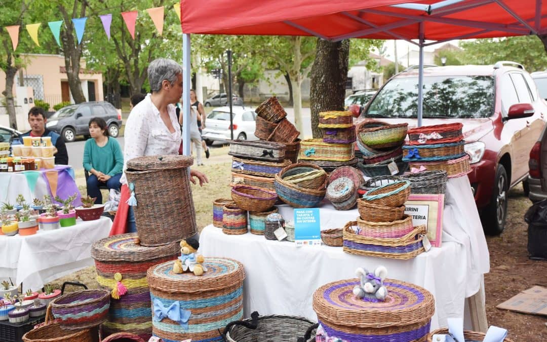 LA ÚLTIMA FERIA ECOFINES DEL AÑO, MAÑANA (SÁBADO) DE 9 A 13 EN LA PLAZOLETA ALMIRANTE BROWN