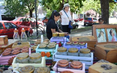 LA FERIA ECOFINES VUELVE MAÑANA (SÁBADO) A LA PLAZOLETA ALMIRANTE BROWN