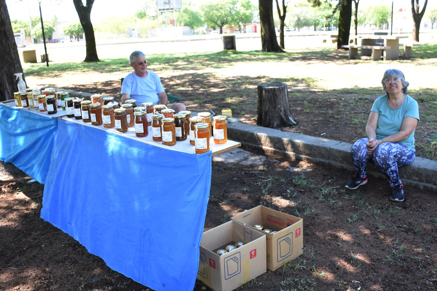 FERIA ECOFINES: EMPRENDEDORES Y VECINOS/AS VOLVERÁN A ENCONTRARSE MAÑANA (SÁBADO) EN LA PLAZOLETA ALMIRANTE BROWN