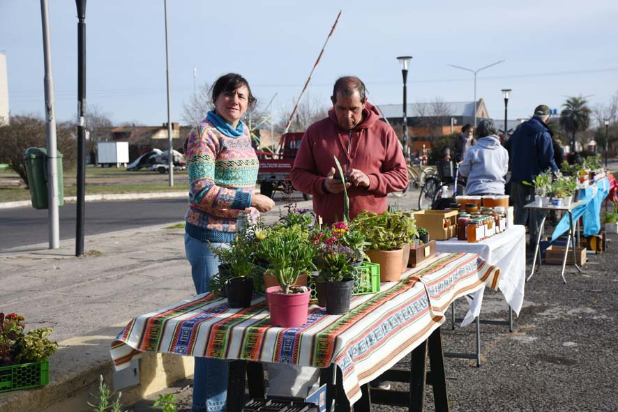 MAÑANA (SÁBADO) HABRÁ FERIA ECOFINES Y ESTARÁN EL PUESTO DE ECOCANJE Y PUNTO VERDE MÓVIL EN EL PLAYÓN DE LA ESTACIÓN