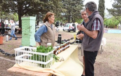 MÚSICA, RADIO ABIERTA, ECOCANJE Y PUESTO VERDE MÓVIL, EN UNA NUEVA EDICIÓN DE LA FERIA ECOFINES COMPLETÍSIMA, EL SÁBADO (11) EN LA PLAZOLETA ALMIRANTE BROWN