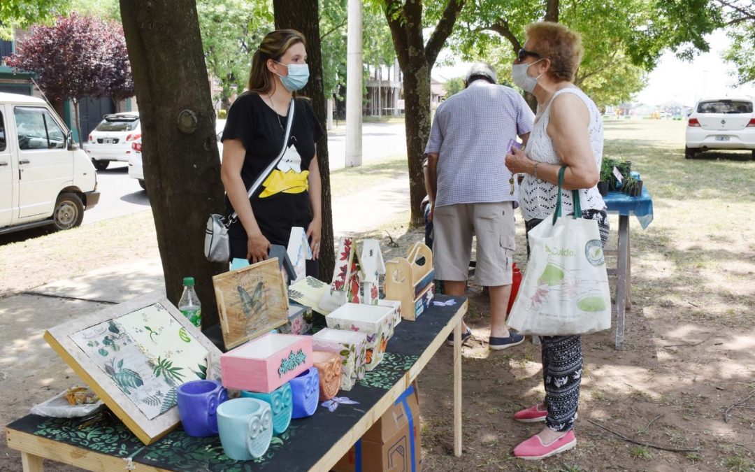 MAÑANA (SÁBADO), FERIA ECOFINES EN LA PLAZOLETA ALTE. BROWN