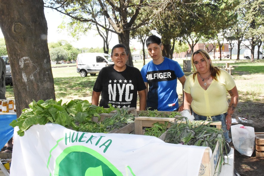 LA FERIA ECOFINES ESTARÁ MAÑANA (SÁBADO) EN LA PLAZOLETA ALMIRANTE BROWN, CON EL PUESTO DE ECOCANJE Y PUNTO VERDE MÓVIL