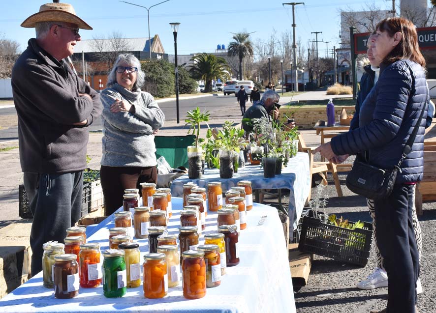 NUEVA EDICIÓN DE LA FERIA ECOFINES COMPLETÍSIMA, MAÑANA (SÁBADO) EN EL PLAYÓN DE LA ESTACIÓN