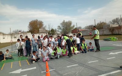 JORNADA DE EDUCACIÓN VIAL Y PISTA DE MANEJO PARA ALUMNOS/AS DEL JARDÍN Nº 909 Y PRIMER CICLO DE LA ESCUELA Nº48
