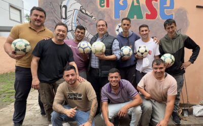 EL INTENDENTE VISITÓ LA COOPERATIVA SOCIAL EL PASE Y DIALOGÓ CON MARTÍN HERRERO, NOMINADO AL PREMIO ABANDERADOS DE LA ARGENTINA SOLIDARIA 2025, Y SUS TRABAJADORES