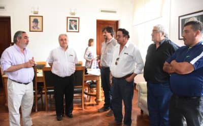 Entrega de medallas a 34 empleados municipales con 25 años de servicio