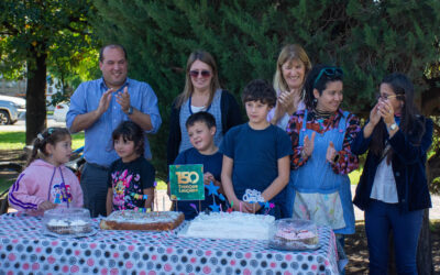 ALUMNOS Y DOCENTES DE LOS CEC 801 Y 802 FESTEJARON EN PLAZA SAN MARTÍN Y SE SUMARON AL 150° ANIVERSARIO DE LA CIUDAD
