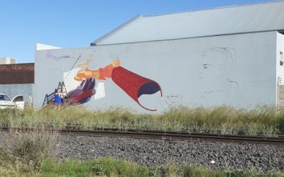 CON LA PRIMERA CHARLA Y EL TRABAJO EN LOS ESPACIOS PÚBLICOS ELEGIDOS, COMENZÓ EL “IV ENCUENTRO NACIONAL DE ARTE MURAL”