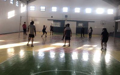 ENCUENTRO RECREATIVO DE LA ESCUELITA DE VÓLEY EN EL GIMNASIO DE LA ESCUELA DE EDUCACIÓN TÉCNICA Nº 1