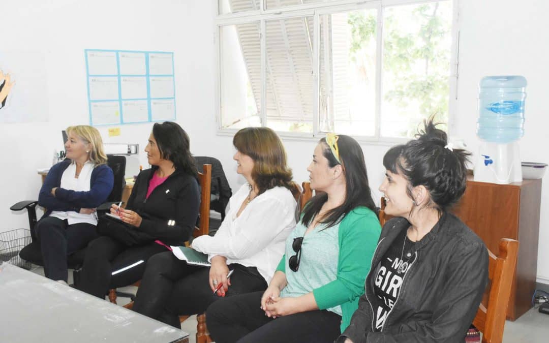 2º ENCUENTRO NACIONAL DE ARTE MURAL: GANADORAS DEL CONCURSO LOCAL CLASIFICATORIO DISEÑAN LA OBRA QUE HARÁN EN LA TERMINAL