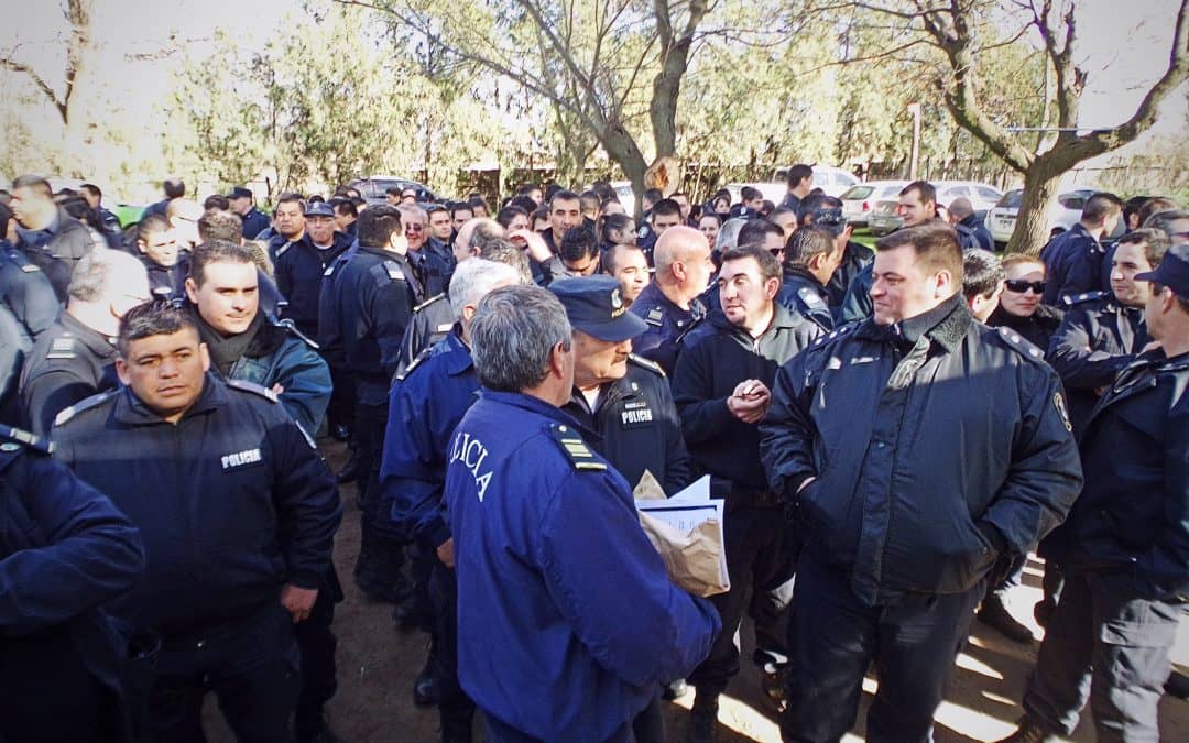 Se entregaron armas y equipamientos para la Policía Departamental