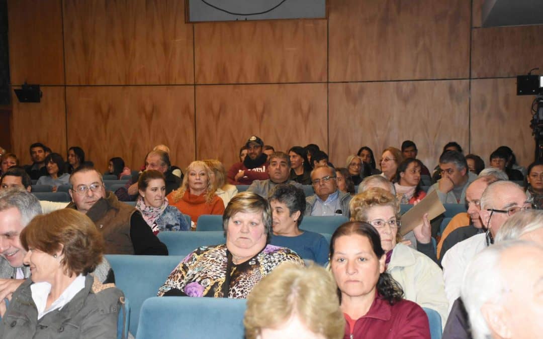 EL MIÉRCOLES QUE VIENE EN EL CENTRO CÍVICO SE ENTREGAN OTRAS 32 ESCRITURAS Y SE FIRMAN 61 MÁS