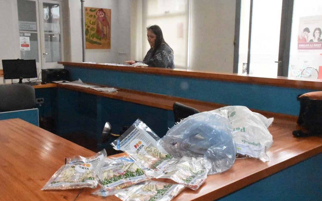 ENTREGA DE SEMILLAS DE PRIMAVERA VERANO DE PRO HUERTA