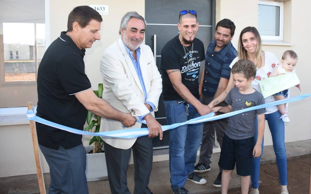 FERNÁNDEZ: “ESTOY FELIZ DE HACER ESTO AUNQUE ESTÉ CANSADO, PORQUE ES PONERLE EL CUERPO A LA NECESIDAD DE LA GENTE”