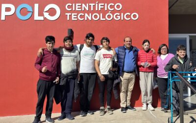 ALUMNOS DEL CFI N.º 1 SE REUNIERON CON EL INTENDENTE FRANCISCO RECOULAT EN EL MARCO DE UNA INVESTIGACIÓN PARA EL PARLAMENTO JUVENIL
