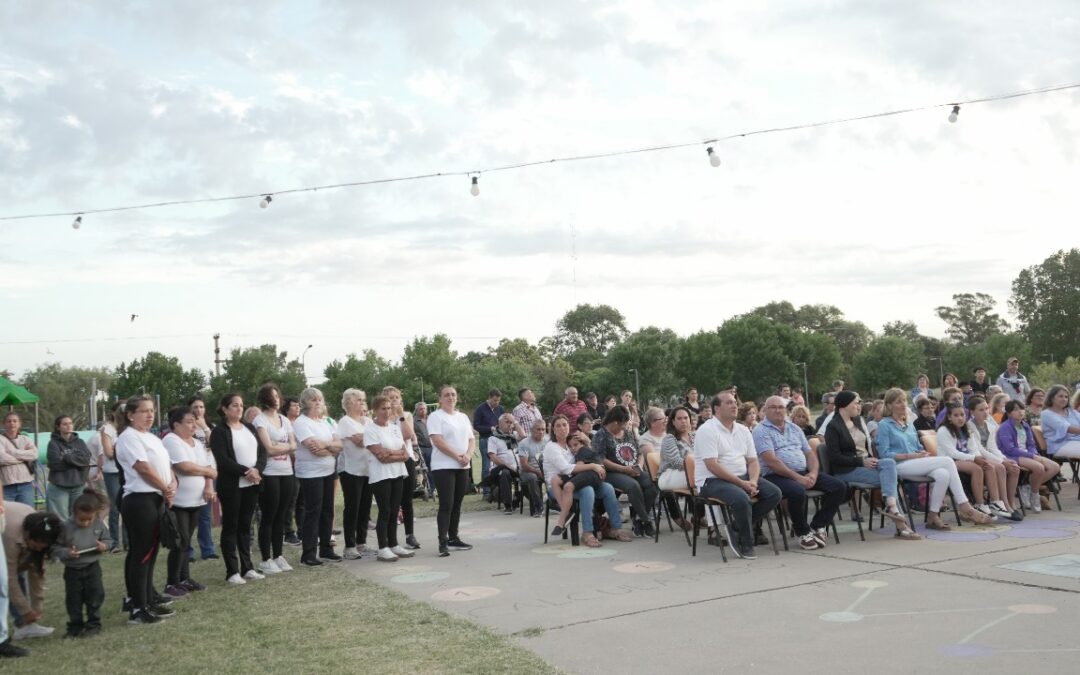 LA ESCUELA MUNICIPAL DE BERUTI TUVO SU ACTO DE FIN DE CICLO: SE ENTREGARON CERTIFICADOS Y HUBO UNA MUESTRA DE TRABAJOS