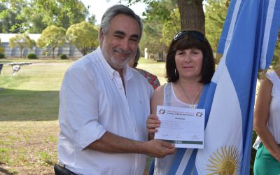 EL INTENDENTE PARTICIPÓ DE LOS ACTOS DE CIERRE DE LAS SEDES GARRÉ Y GIRODÍAS DE LA ESCUELA MUNICIPAL: SE ENTREGARON CERTIFICADOS Y HUBO MUESTRA DE TRABAJOS