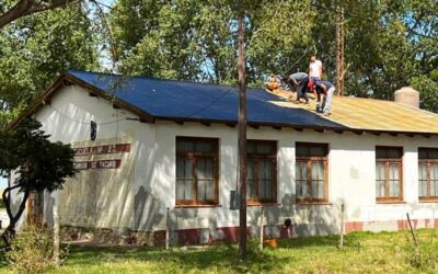 EL MUNICIPIO REALIZA UNA OBRA PARA MEJORAR EL EDIFICIO Y EL PREDIO DE LA ESCUELA Nº 20 DE TRONGÉ
